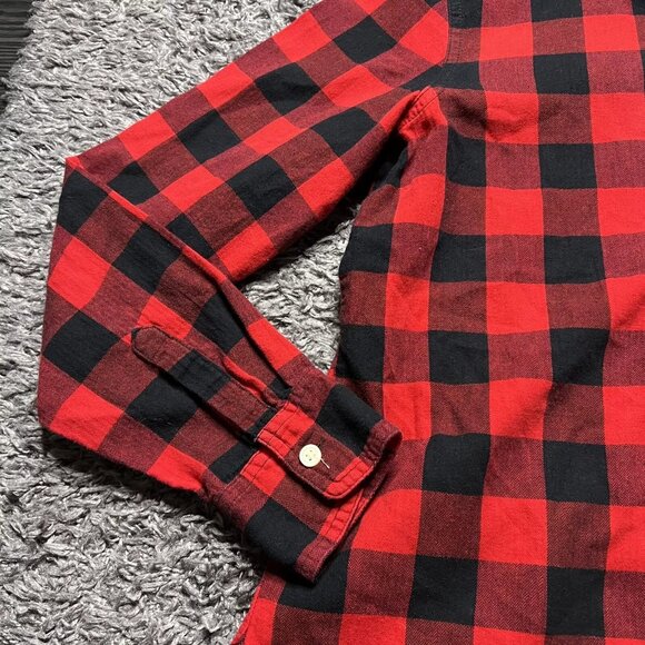Old Navy Flannel Shirt Womens Medium Red Buffalo Plaid Long Sleeve Button Up - Picture 4 of 9